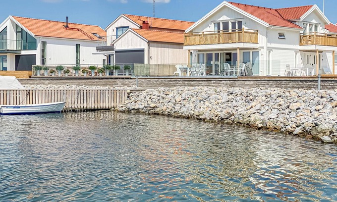 Ronnang Apartment | 2 bedroom cozy apartment in Rönnäng