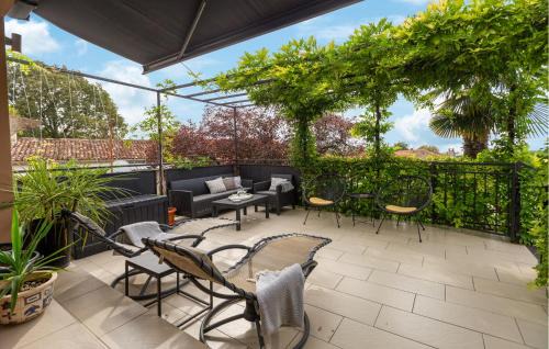 Zbandaj Apartment | 2 Bedroom Cozy Apartment In Porec