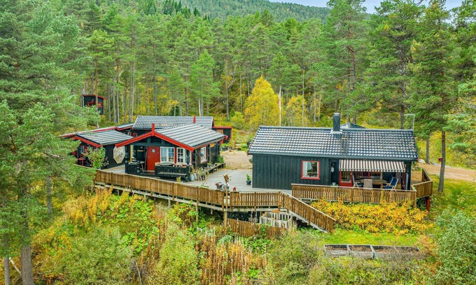 Gjemnes Municipality House | 2 bedroom cozy home in øydegard