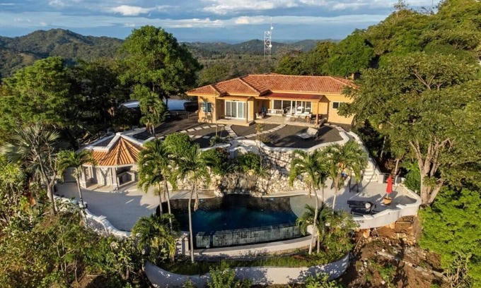 Rio Seco Apartment | 2-Bedroom Mountaintop Apartment with incredible ocean view