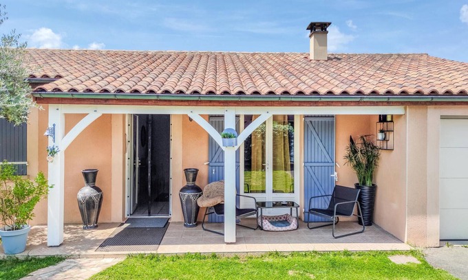 Lachapelle-Auzac House | 2 bedroom nice home in Lachapelle-Auzac