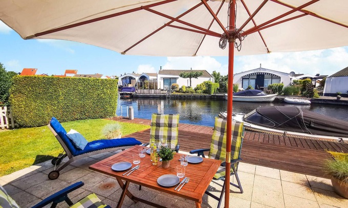 Lemmer House | 2 bedroom nice home in Lemmer