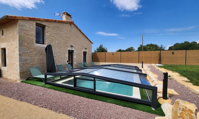 Savigne House | 2 Bedroom Private vacation home in SavignÃ©