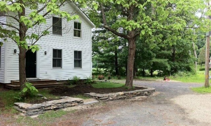Glendale Apartment | 2 bedroom Riverhouse in the Heart of the Berkshires! Summer & winter coziness!