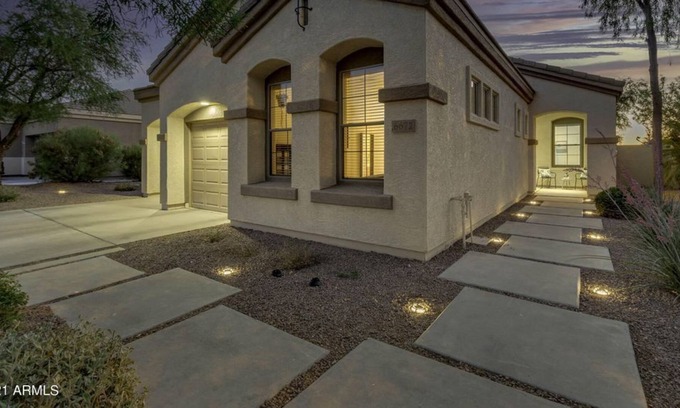 Seville Apartment | 2 Bedroom Single family 72787 by Houzlet