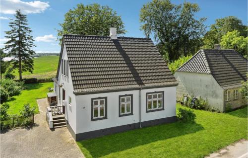 Helsned House | 2 Bedroom Stunning Home In Humble