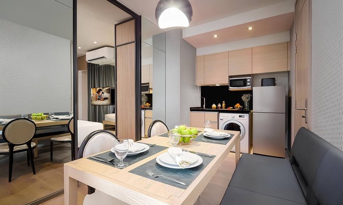 Khlong Tan Condo | 2 BR/58 SQM/Sukhumvit 24/Monthly