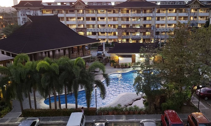 Santolan Condo | 2 BR Condo at Bali Oasis Phase 1 Pasig (free wifi & netflix)