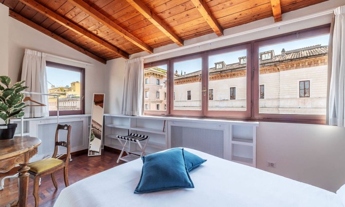 Rione XIV Borgo Apartment | 2 BR Flat with Vatican Terrace