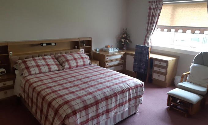 North Kessock Bed & Breakfast | 2 craiglea Croft Craigton North Kessock