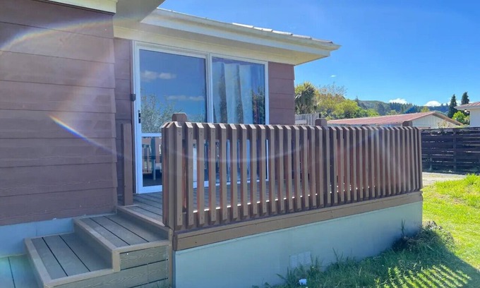 Kawaha Point House | 2 Double 1 Single 1 Sofa Beds Studio A