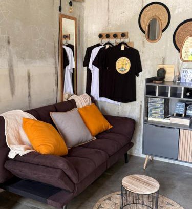 La Libertad House | 2 El Tunco Villa Oya Relax, Surf & Family Time