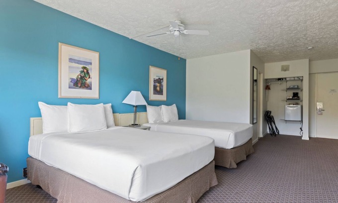 Kahului Hotel | 2 Family-Friendly Accommodations, Outdoor Pool, Near Maui Tropical Plantation!
