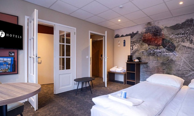 Doorwerth Hotel | 2 Forest Rooms - Experience with Modern Comfort, Close to Arnhem