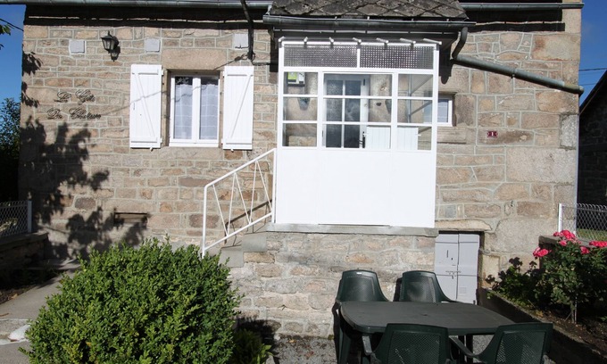 Peret-Bel-Air House | 2* gîte in the Millevaches regional nature park