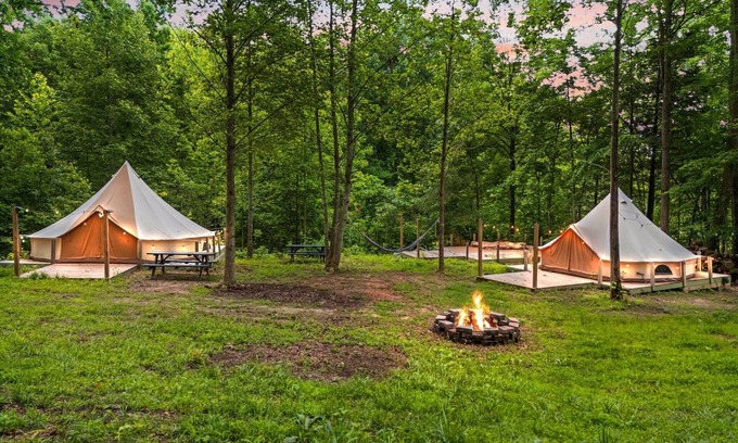 Stanton RV Rental | 2 Glamping Yurts, sleeps 6, in Red River Gorge with Wooded Views & Bathhouse