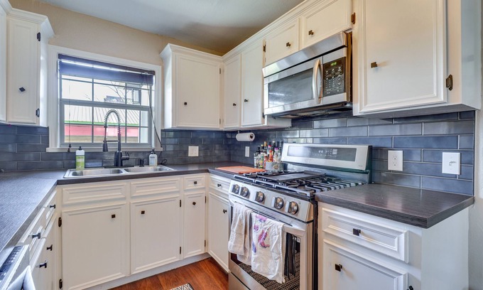 Govalle House | 2 Mi to Dtwn: Austin Gem w/Patio & Yard