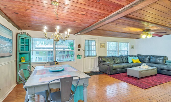 Inglis Cottage | 2 Mi to Marina: Inglis Retreat w/Boat Parking