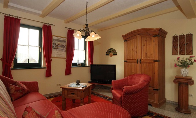 Liepe Apartment | 2 Milk room - Alte Molkerei vacation apartment complex