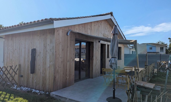 Audenge Ski Chalet | 2 minutes from the Bassin d'Arcachon, new timber-frame extension with garden.