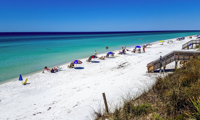 Seagrove Beach House | 2 Minutes to the Beach; Close to Seaside, Vintage Cottage in Old Seagrove