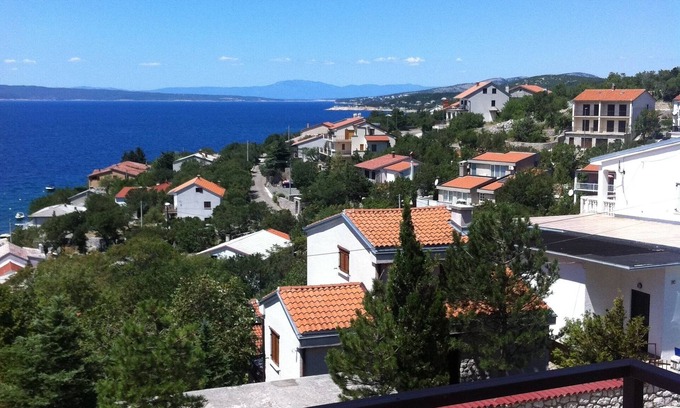 Klenovica Apartment | 2 minutes to the beach with beautiful sea views