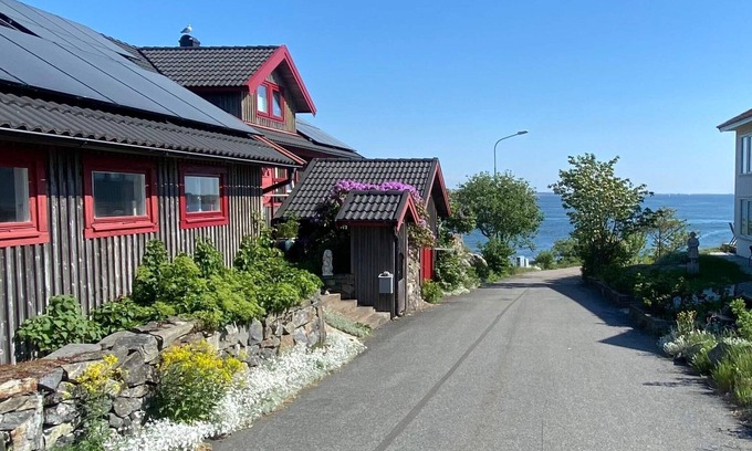 Kalvsund House | 2 person holiday home in Kalvsund