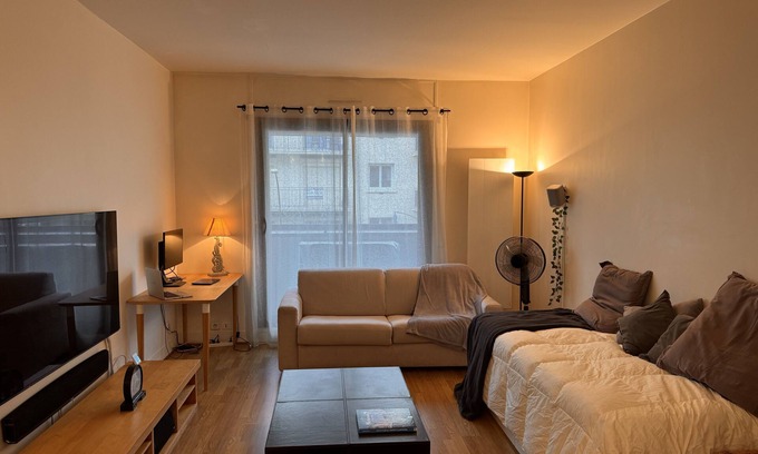 La Varenne Saint-Hilaire Apartment | 2 Pièces Tout Confort à 25 Minutes du Cœur de Paris