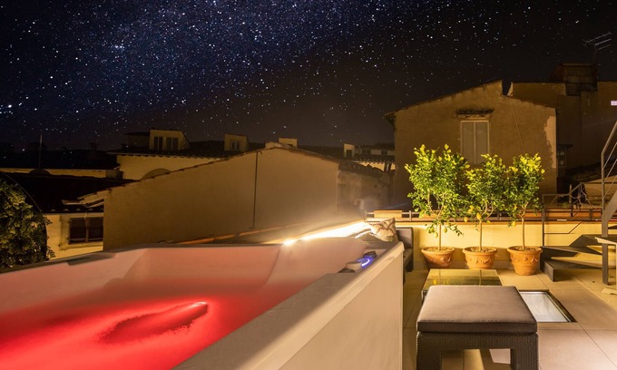 Santa Maria Novella Apartment | 2 Private terraces with a hot tub to die for .Amazing views on the hills !