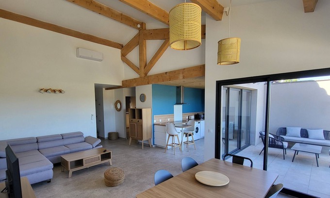 Tourbes House | 2- Quiet house and very large swimming pool with panoramic view of the vineyards