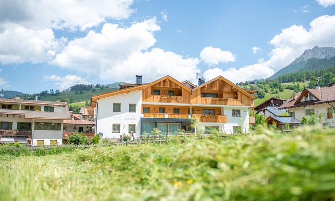 Mareo Apartment | 2-Room Holiday Apartment Piz da Plaies with Mountain View