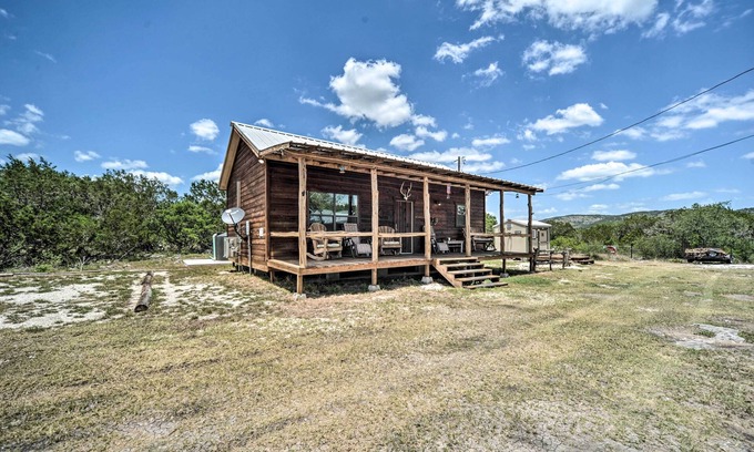 Sabinal Cabin | 2 Rustic Cabins w/Porches on Remote Ranch!