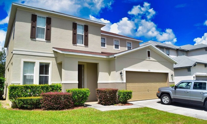 Windwood Bay Villa | 2 storey Big Disney Villa - Pool/spa has Woodland View - close to Disney & Golf