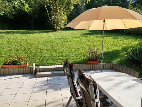Bad Vilbel Apartment | 2-Zimmerwohnung, 80qm mit Terrasse und großem Garten bei Frankfurt am Main