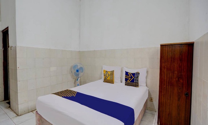 Gresik Hotel | 20 m² Hotel ∙ 2 guests