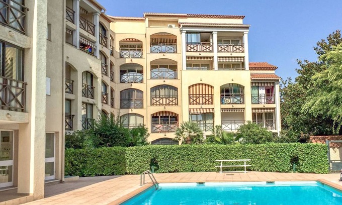 Sainte-Maxime City Centre House | 20 m² House ∙ 1 bedroom ∙ 2 guests