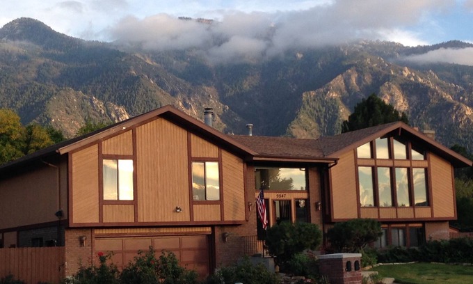 Sandy House | 20 Minutes From Alta, Snowbird; 30 Minutes From Brighton, Solitude