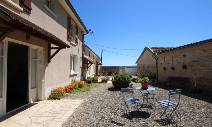 Bissey-la-Cote Cottage | 200 m² Cabin ∙ 4 bedrooms ∙ 6 guests