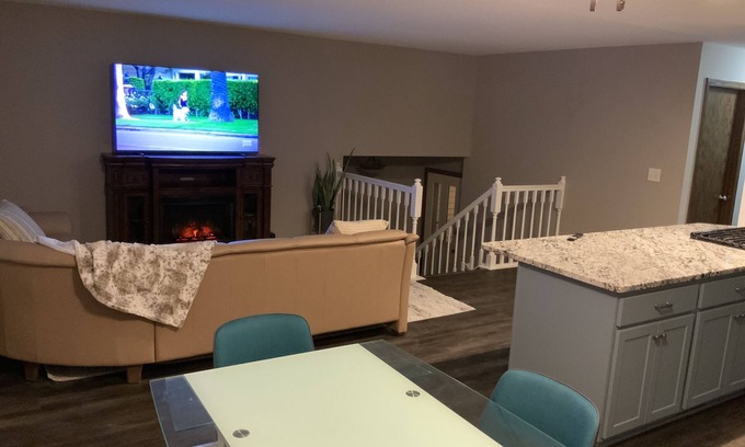 North Saint Paul House | 2000 sq ft home with a swimming pool and a hot tub