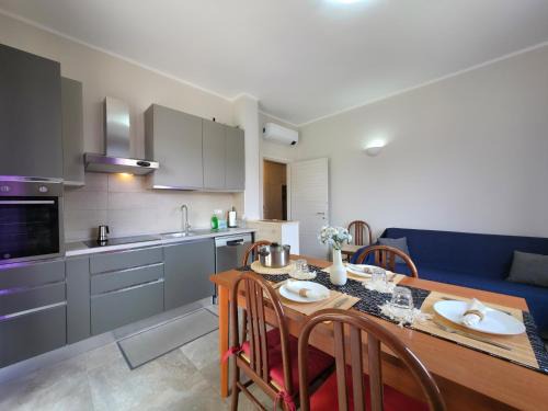 Loano Apartment | 200m from Beach, New Central Apt, AC, WiFi