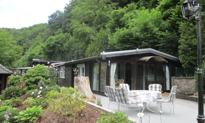 Ahrbruck House | 2016 completely newly furnished holiday house for 4 persons