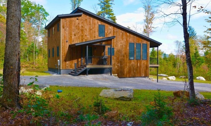 Bethel House | 2023 Build - Under 10 Minutes To Sunday River