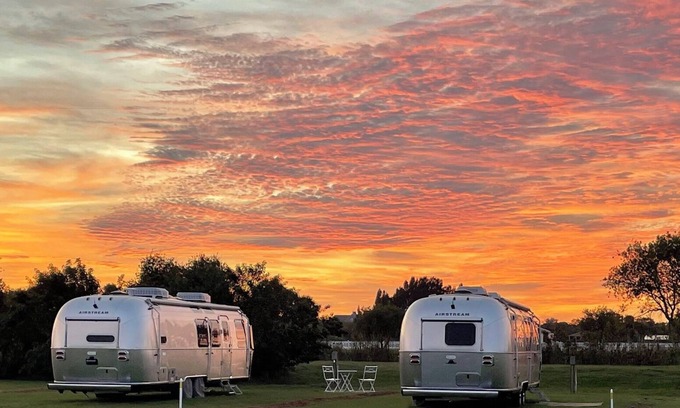 Olivehill House | 2024 Airstream Flying Cloud 30FB - Fishermans Hideaway Campsite Included