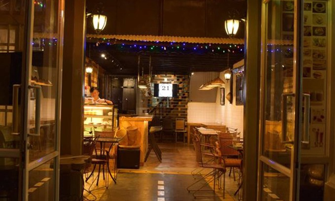 Chinatown Hotel | 21 Hostel