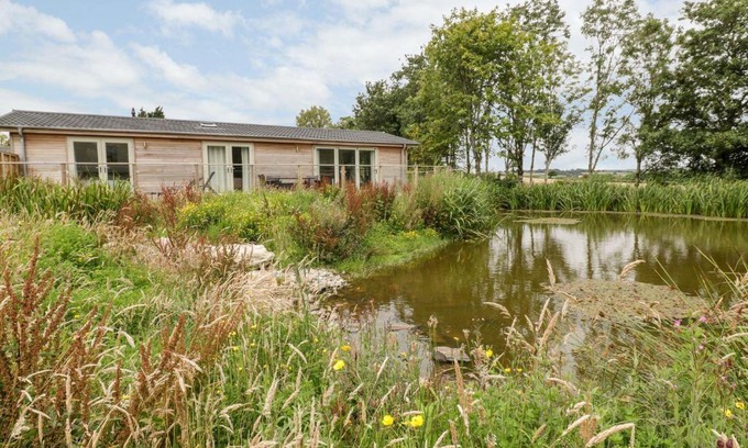 Dobwalls House | 21 Meadow Retreat