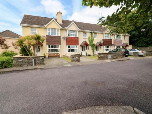Skibbereen House | 23 Cois Caol