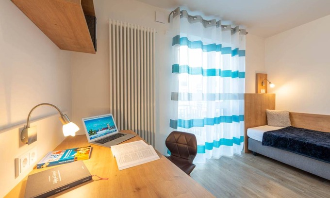 Ramersdorf Resort | 23 m² Private room ∙ 1 bedroom ∙ 2 guests