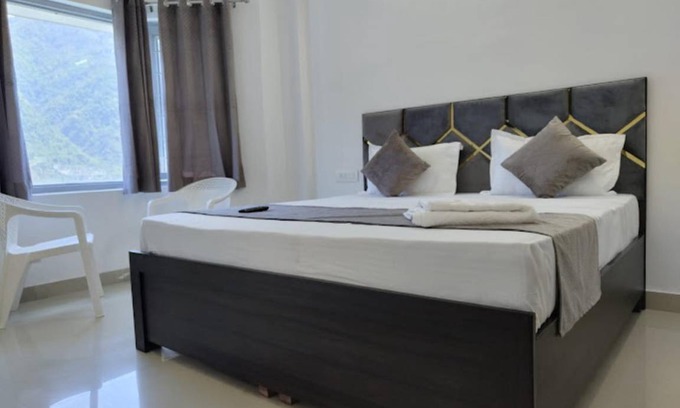 Bullawala Hotel | 24 m² Hotel ∙ 6 guests