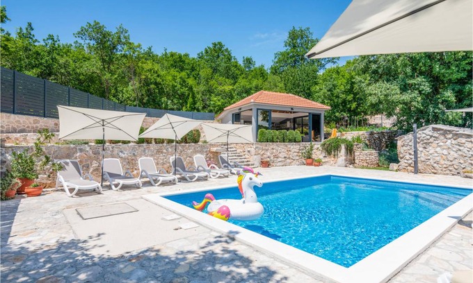 Zmijavci House | 249 m² House ∙ 4 bedrooms ∙ 10 guests