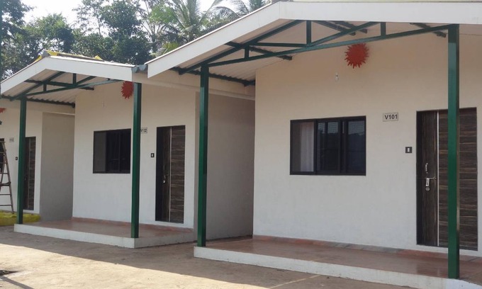 Dapoli Other | 249 m² Tent ∙ 2 guests